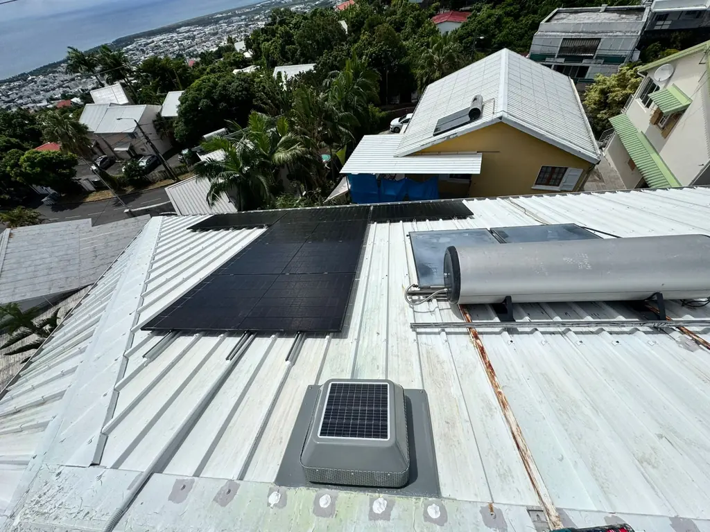 Installation photovoltaïque Alclima à Saint-Denis, La Réunion
