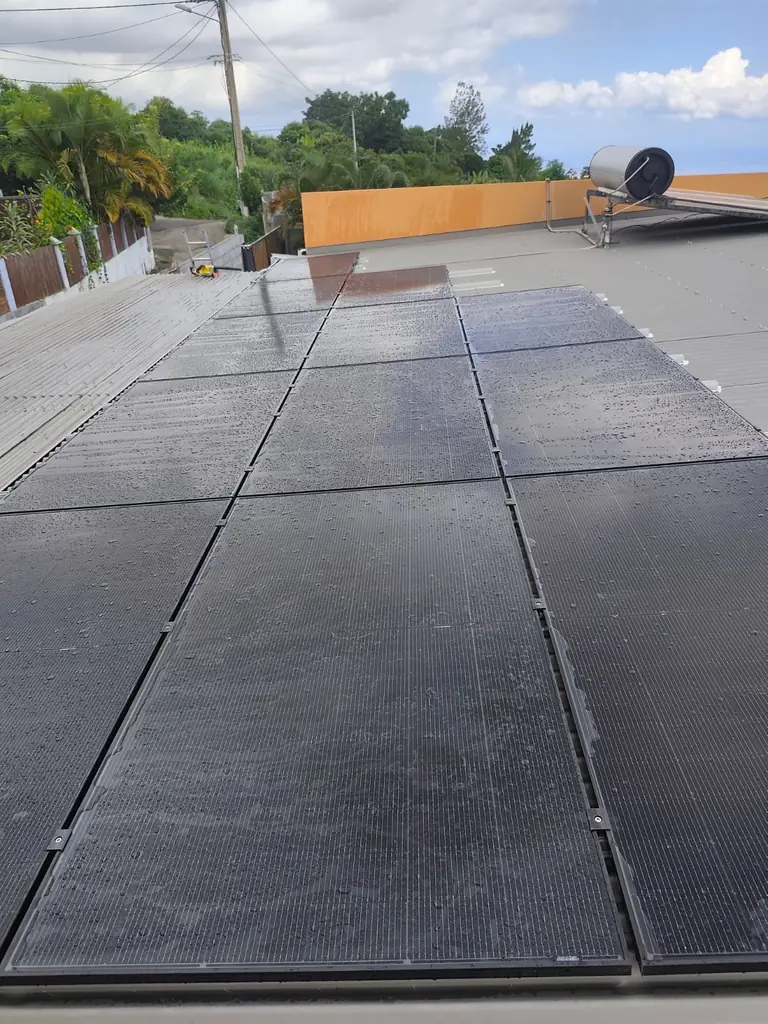 Installation photovoltaïque Alclima à Saint-Pierre, La Réunion